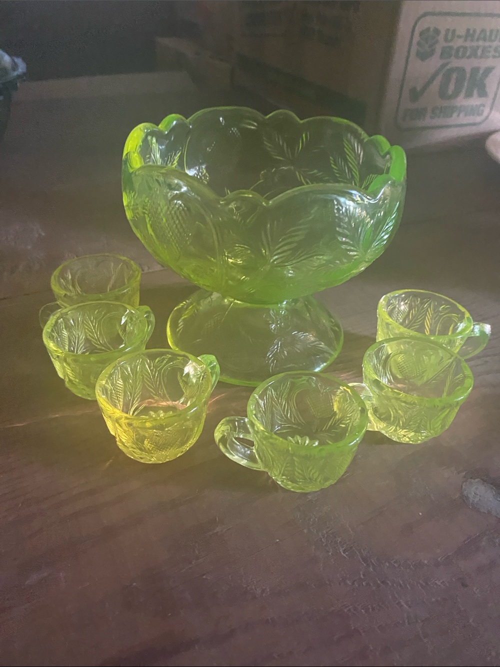 Vaseline Uranium Glass Punch Bowl Set - Neon Lime Green